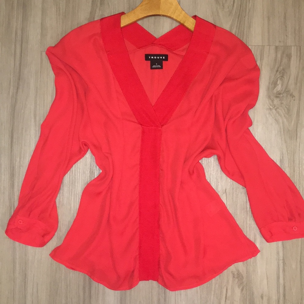 Trouvé Top